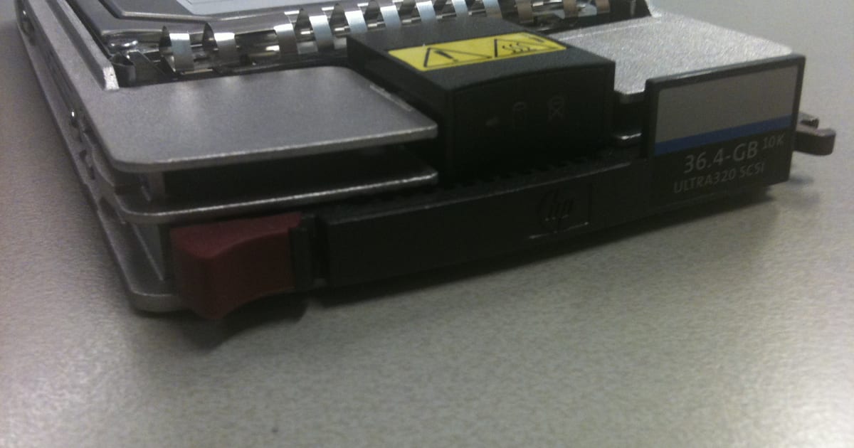 Hot-swappable vs soldered keyboards, explained